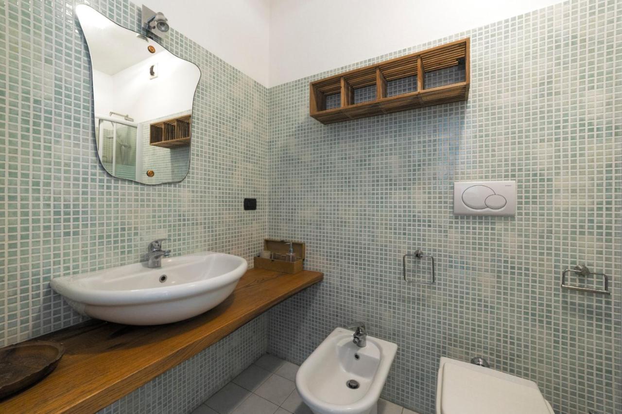 Milano Rogoredo Apartment With Garage Bagian luar foto
